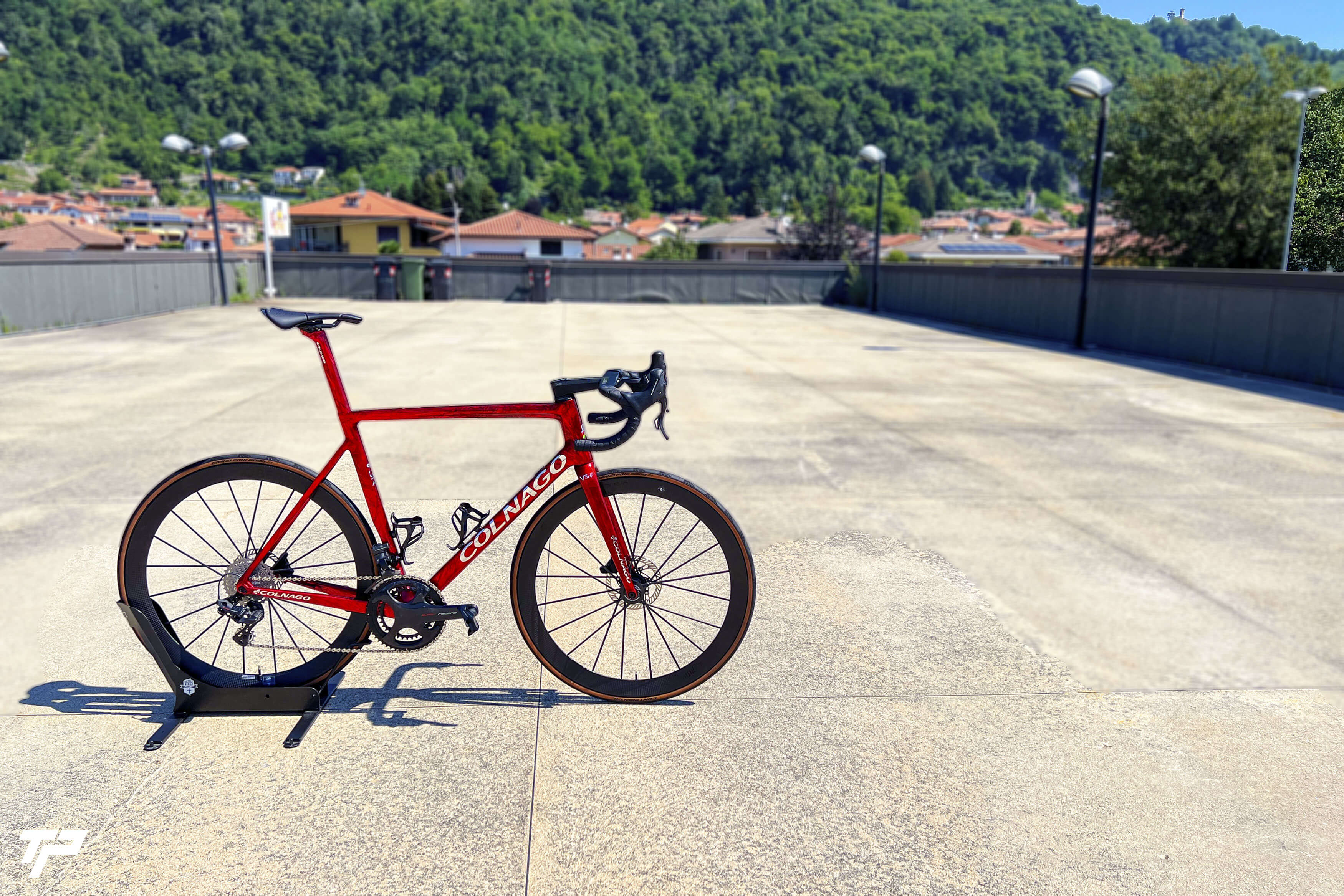 COLNAGO V3RS FROZEN LTD: THE EXPRESSION OF ITALIAN EXCELLENCE
